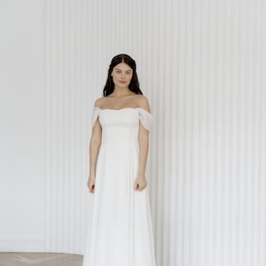 Ready to ship wedding dress • A line dress • reception dress • Off the shoulder bridal dress / Modest wedding dress / wedding dress / veil