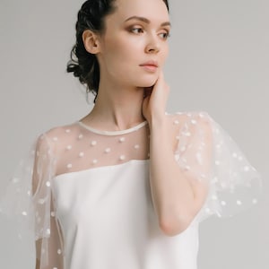 Short wedding dress • simple wedding dress • summer cocktail dress • reception weddinf dress • civil wedding dress • polka dot wedding dress
