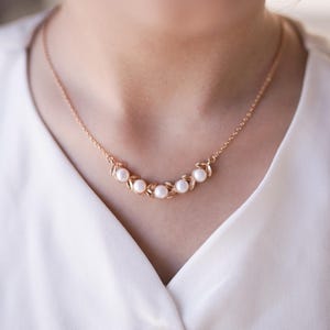 Colar de pérolas personalizado para irmã – presente significativo com cartão de mensagem – presente de joia artesanal para ela – presente de aniversário ou madrinha etc.