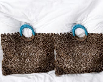 Summer Hollow Straw Beach Bag, Handmade Woven Raffia Tote for Shopping & Travel, Perfect Gift for Bohemian Beach Lovers