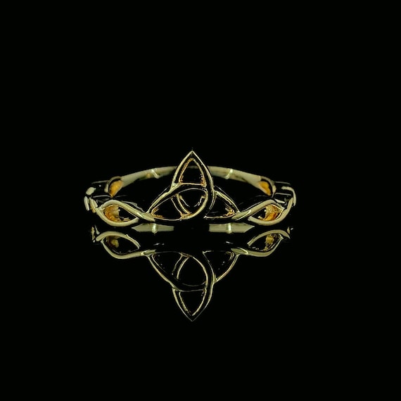 14K Gold Celtic Knot Ring, Irish Wedding Band, Promise Ring - Etsy