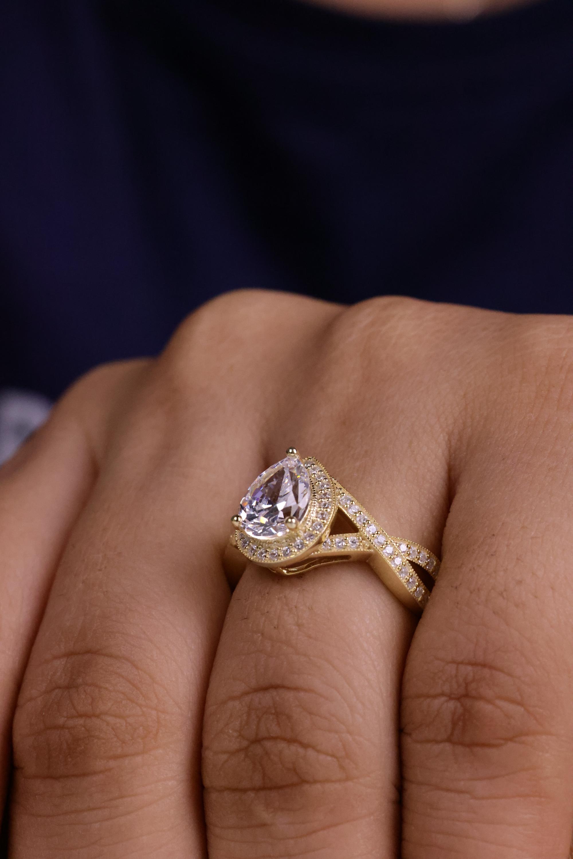Pear Cut Lab Grown Diamond Halo Engagement Ring, 14K Gold Split Shank ...