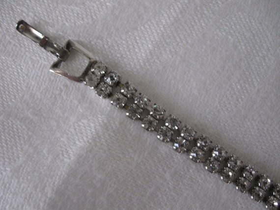 Beautiful Rhinestone Bracelet  7" long  Shiny Sil… - image 4