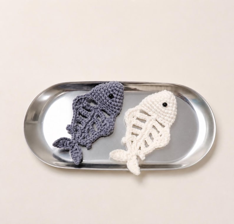 Fish Skeleton Crochet Pattern PDF, Fishbone Keychain, Crochet Bookmark ...