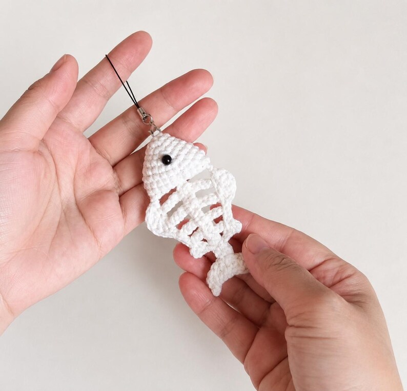 Fish Skeleton Crochet Pattern PDF, Fishbone Keychain, Crochet Bookmark ...