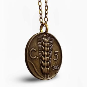 Authentische kleine Fünf Centisimi Vintage Italienische Münzenhalskette (1919-1937)
