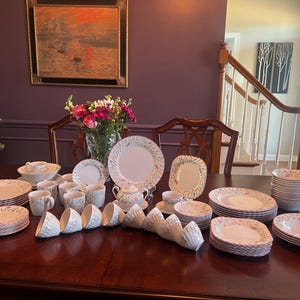 Vintage Johnson Brothers Summer Chintz Swirl English China.