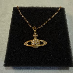 Vivienne westwood vintage - Etsy 日本