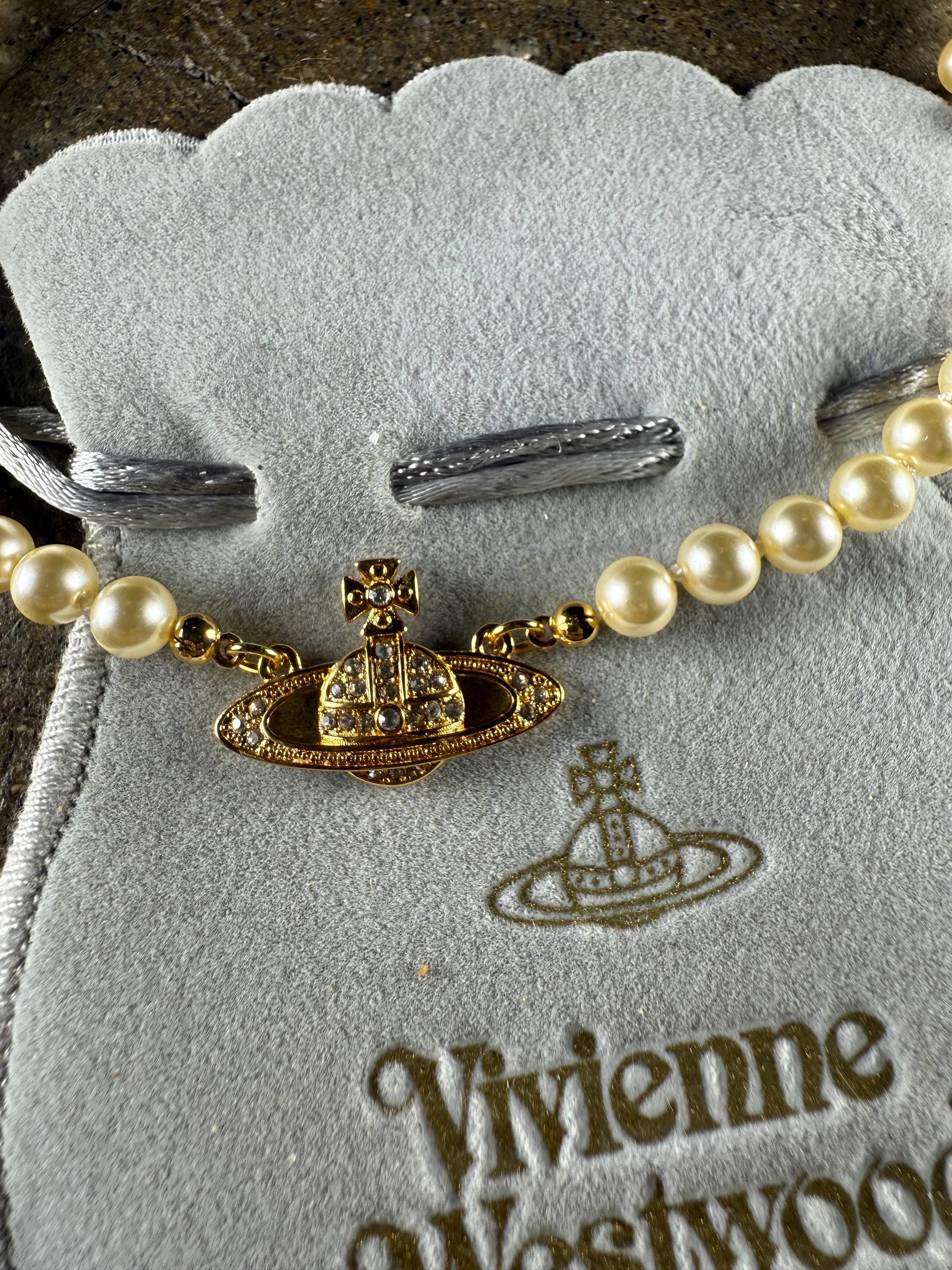 Vivienne Westwood Gold Perlen Choker Halskette Mini Bas Relief