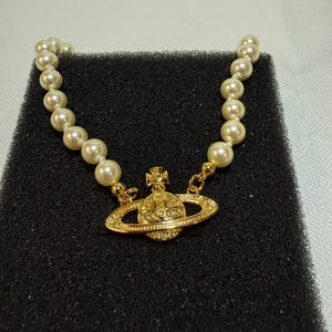 Authentic vivienne westwood pearl necklace - Etsy 日本