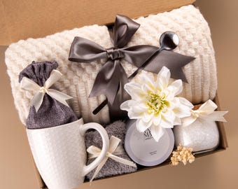 Warm Gift | Sending A Hug | Hygge Gift Box | Recovery Gift Basket | Get Well Soon | Thinking Of You | Thank You Gift | Care Package For Her