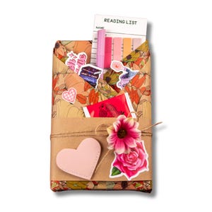 Blind Date with a Book Gift Box Mystery Book Surprise for Book Lover Gift Set Cozzy Reading Essentials Book Gift Birthday for Her Bookworm BD-Pink - Book Only