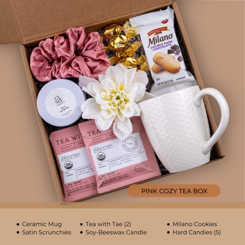 Celebrate life’s most special moments with our Luxury Spa Tumbler Gift Box, a beautifully curated set designed to bring warmth, relaxation, and joy. Perfect for birthdays, bridesmaids, thank-you gifts, weddings, anniversaries, or self-care days, each box includes hand-selected essentials that feel indulgent and personal.