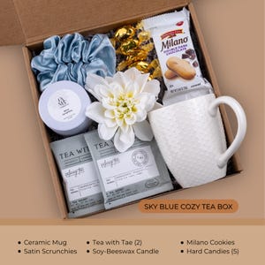 Celebrate life’s most special moments with our Luxury Spa Tumbler Gift Box, a beautifully curated set designed to bring warmth, relaxation, and joy. Perfect for birthdays, bridesmaids, thank-you gifts, weddings, anniversaries, or self-care days, each box includes hand-selected essentials that feel indulgent and personal.