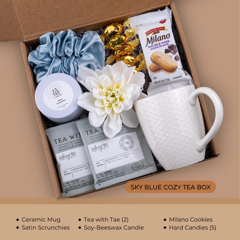 Celebrate life’s most special moments with our Luxury Spa Tumbler Gift Box, a beautifully curated set designed to bring warmth, relaxation, and joy. Perfect for birthdays, bridesmaids, thank-you gifts, weddings, anniversaries, or self-care days, each box includes hand-selected essentials that feel indulgent and personal.
