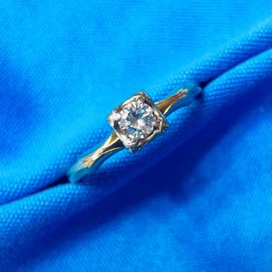Vintage 14k Yellow Gold Diamond Engagement Ring
