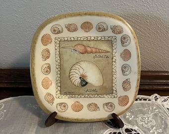 Small Vintage Melamine Seashell Plate