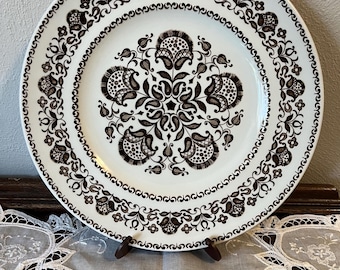 Vintage Wellesley Dinner Plate Wood and Sons Burslem England