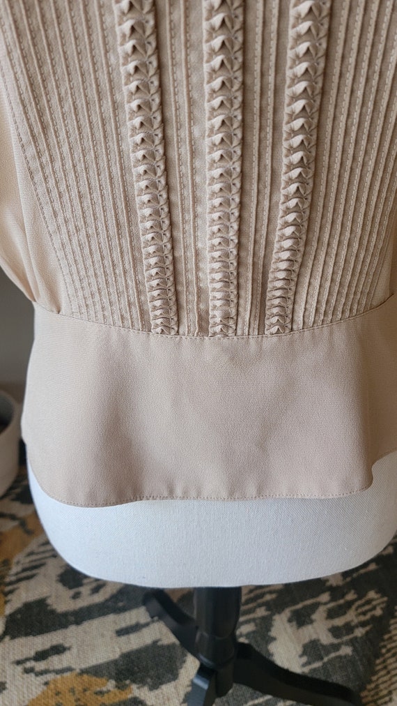 Vintage Beige Fitted Blouse with Button Up Back S… - image 3