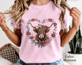 Camiseta Highland Cow Floral Heart, Camiseta Cottagecore Farm Animal, Camiseta gráfica unisex