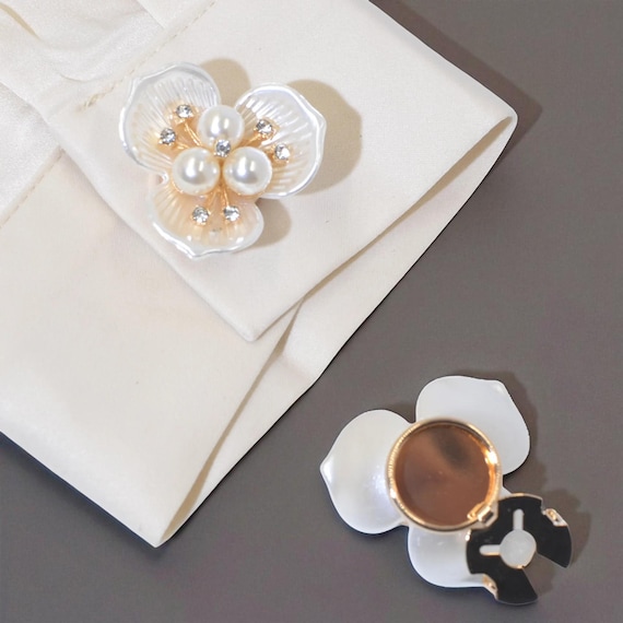 Cache Boutons Chemisier Femme Couvre-boutons De Manchette Climple - Fleur De Camélia Noire Avec Perle Synthétique, Base Dorée, Diamètre 20 Mm