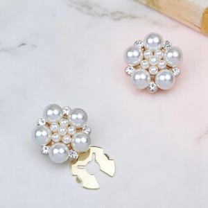 Pearl Flower Clip-On Cufflinks: Rhinestone Shirt Accessory