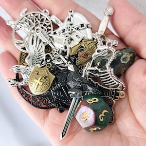RENAISSANCE FAIR Trinket Trading Scoop - DND Gaming, Fantasy, Gothic, Witchy - Charms & Pendants for Jewelry, Spell Jars, Collecting, Crafts