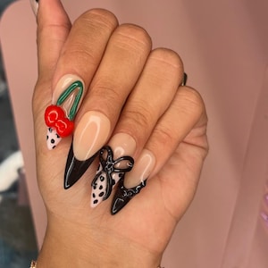 FRENCH TIP CHIC