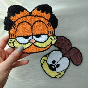 Garfield en Odie onderzetter voor ponsen | Mok vloerkleed stripfiguren | Handgemaakte onderzetter | Housewarmingcadeau | Schattige kat getuft moktapijt