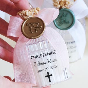 Candele per battesimo personalizzate con sigillo, eleganti regali per il battesimo fatti a mano, candele profumate personalizzate con fiori secchi ed etichetta a croce