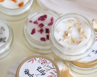 Personalisierte Mini Gastgeschenke für Hochzeitsgäste: Danksagungskerze Gastgeschenke mit getrockneten Blumen