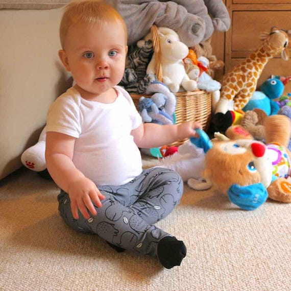 Patron de pantalons à pieds bébé PANDALOVE pour enfants, couture