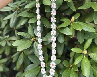 Lanyard in macramè con margherite fatto a mano / Lanyard in macramè / Lanyard con fiori / Lanyard con margherite verdi / Regalo per insegnanti / Regalo per professionisti
