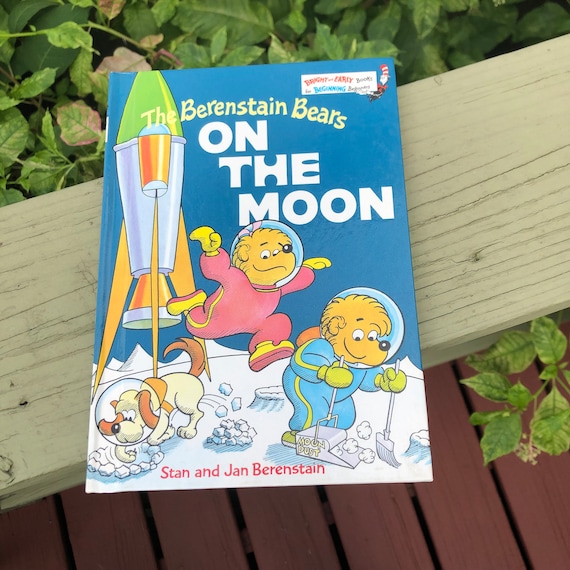 The Berenstain Bears - on the Moon - A Bright & Early Book - 1985