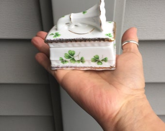 Vintage Esenco Fine China Three Leaf Clover Trinket box - Sweet