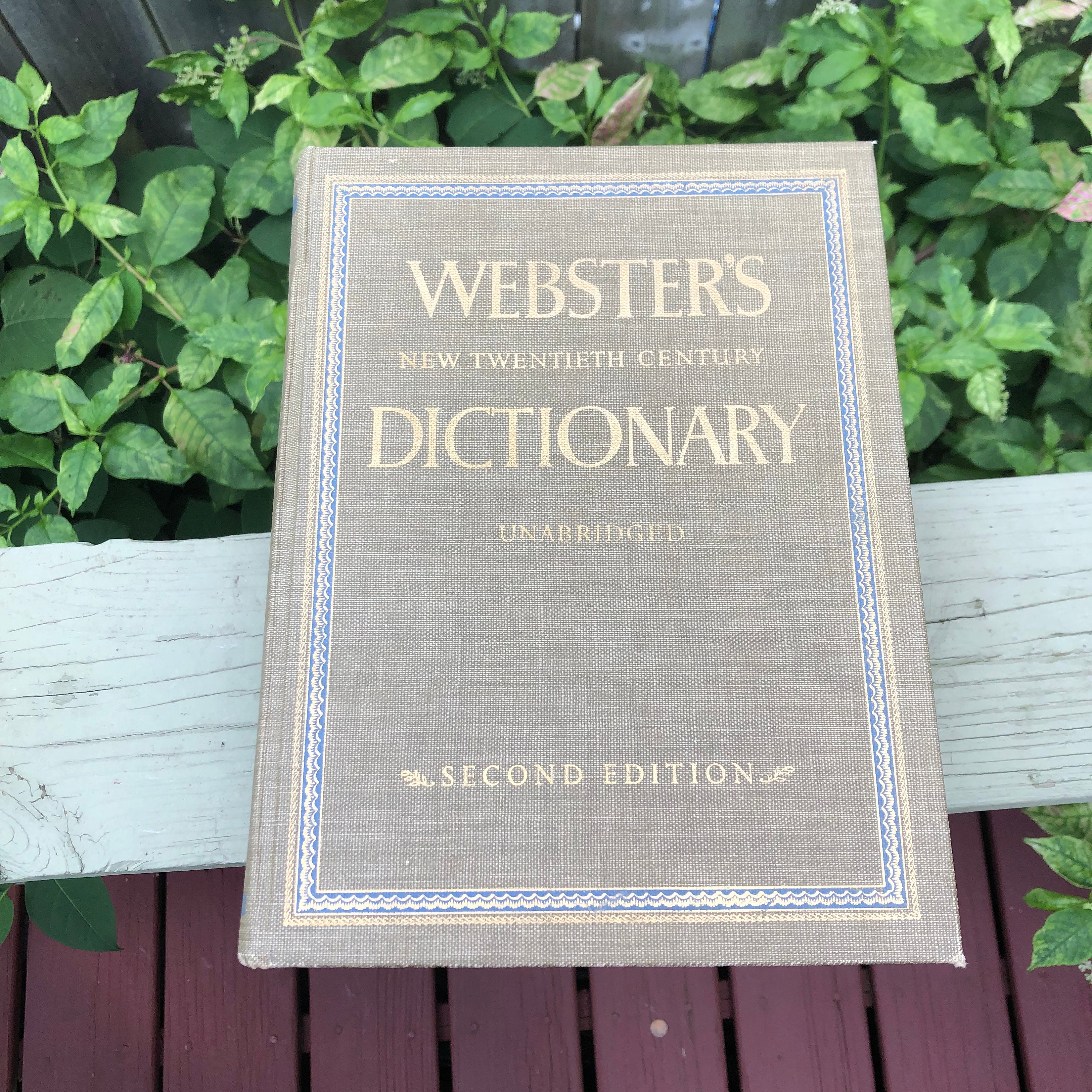Webster’sNewTwentiethCenturyDictionary Webster's New Twentieth Century Dictionary Second Edition