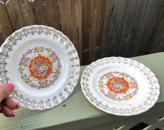 Limoges 22K Gold Laurel Trim Floral Plates - Lovely