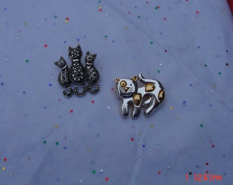 Vintage Silver/Gold Tone Metal Cat Pins/Brooches - Nice