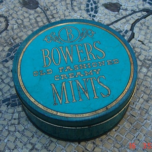 Boîte Bowers à l&#39;ancienne à la menthe crémeuse - Shabby Chic Nice