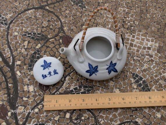 Vintage Asian Blue and White Pottery Saki / Tea Pot Sweet 