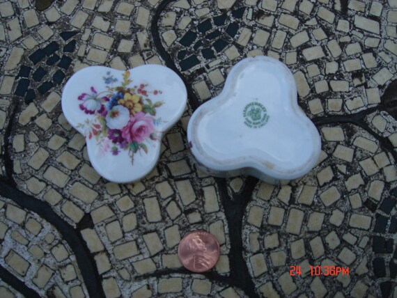Vintage Hammersley Bone China Floral Trinket Box … - image 5