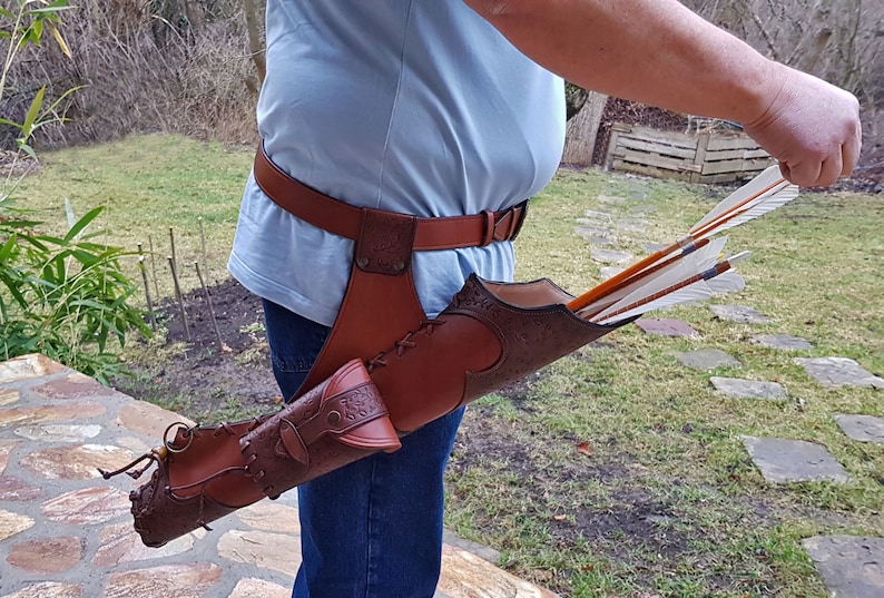 Medieval Archery Leather Set of A Hip Quiver With Detachable Etsy