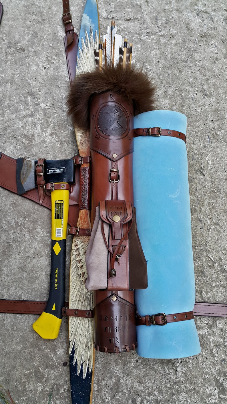 Multifunctional Tooled Leather Quiver, Holding A Bow, An Axe, A Knife And A Rope Or Blanket, With A Detachable Pouch image 6