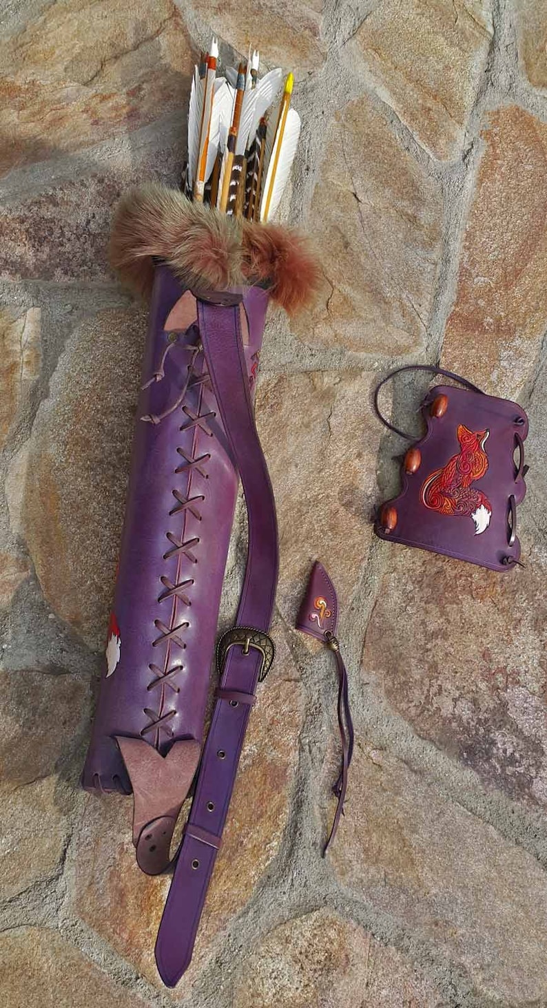 Archery Leather Set Of Hand Tooled A Quiver With Elliptical Etsy