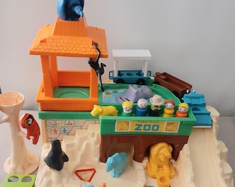 Vintage Fisher Price Zoo Set