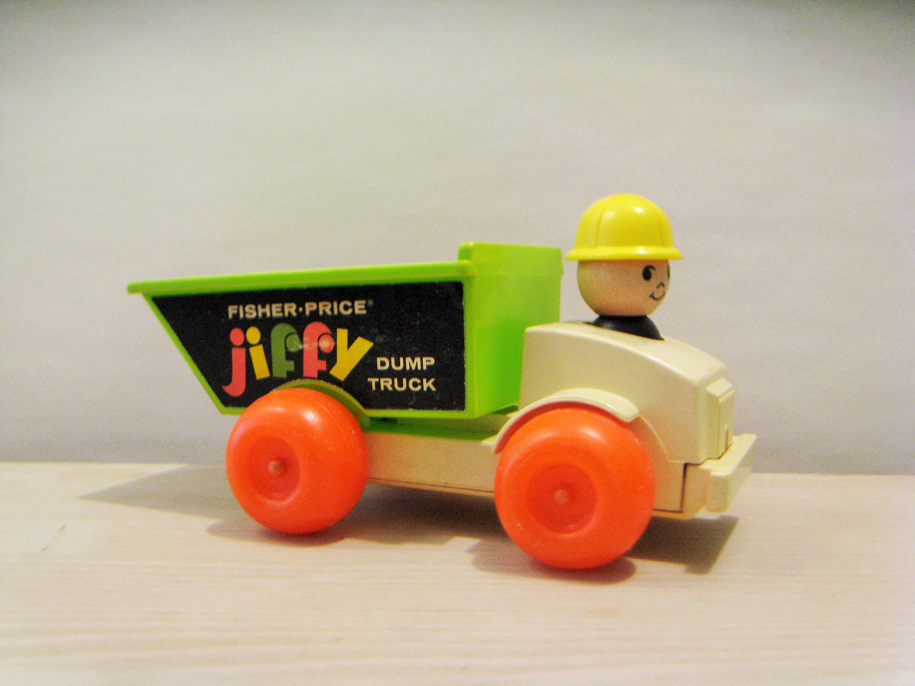 fisher price dump truck with balls