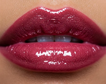 Watermelon Crawl Lip Gloss: Smooth lip gloss, shiny lip gloss, long-lasting lip gloss, vitamin E, nourishing lip gloss, nonstick lip gloss