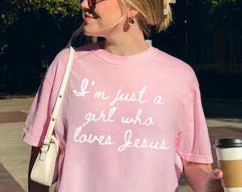 Camiseta cristiana Comfort Colors Coquette, color rosa femenino, camiseta "Just A Girl Who Loves Jesus", ropa cristiana, divertida camiseta religiosa cristiana