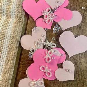 Glitter confetti hartjes en strikken