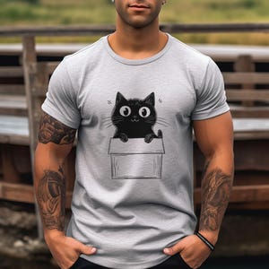 T-shirt Katze im Karton / Lustiges Katzen Shirt im Comicstil / Geschenkidee für Catlover & Fans von süßen Tiermotiven im Kawaii Stil